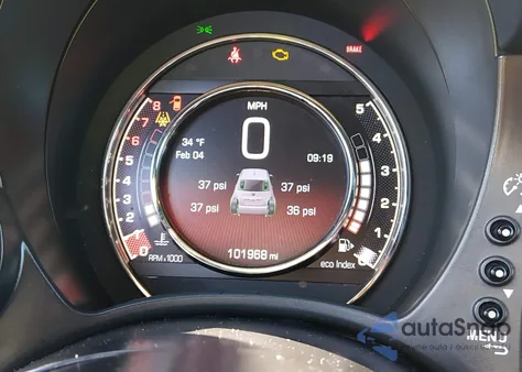 2015 Fiat 500 Abarth z USA, uszkodzony, nr VIN 3C3CFFFH2FT500379